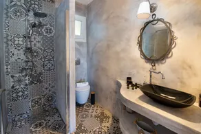 Artistsvillas-Vasia - Image 3