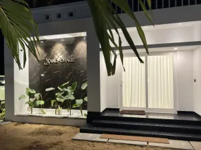 Private Beach Front Villa - Image 4
