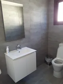 2 Schlafzimmer Villa mit privatem Pool in ruhiger Wohngegend - Image 2