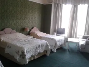 Capital Guest House - Image 4