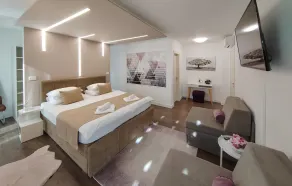 Luxurious home in Zaton with sauna - Image 4