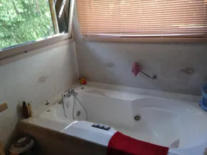 Très beau chalet spacieux, confortable bien orienté, plein sud avec jardin. - Image 4