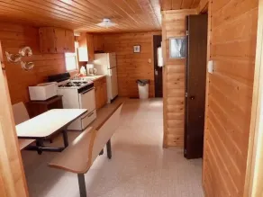 Chief Lake Lodge Cabin #2 - Image 5