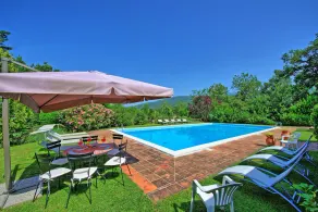 Villa em San Giustino Valdarno com 6 quartos e capacidade para 12 pessoas - Image 3