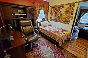 The Sovereign Suite - Cozy And Convenient With Home Theater - Image 4