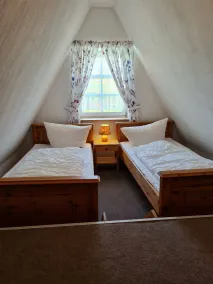E - Uns Schün, Germany - Image 4
