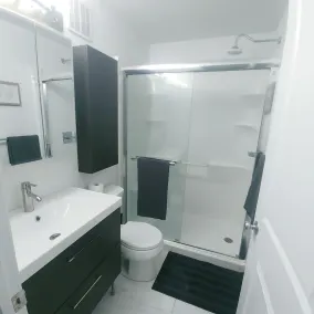 Private cottage with guest cabin, RV Hookup, and hot tub near Whitemouth Lake - Image 2