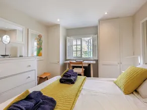 2 bedroom accommodation in Burpham, near Arundel - Image 4
