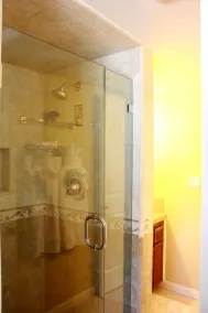 À distance de marche de Disneyland avec piscine privée, salle de jeux et bain à remous! - Image 3