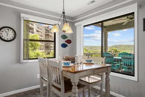Next to Silver Dollar City: Lake Condo with Stunning Table Rock Views & Tickets - Image 4