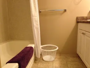 College Park Bed & Breakfast - Image 2