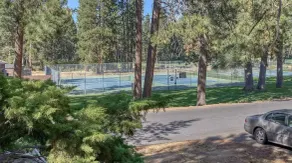 Best Location and layout at 7th Mountain 1024 SF 2 Bed/2 Bath - Pet Friendly - Image 3