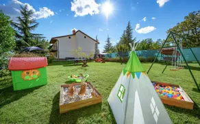 Beautiful 3 Bedroom Apartment in Central Istria Ideal For Families. - Image 2