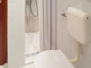 Cosy apartment for 6 guests with WIFI, A/C, TV, terrace and pets allowed - Image 4