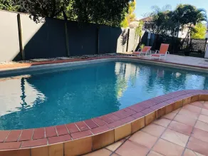 Amazing location Motel room with bathroom, includes wifi, carpark & utilities - Image 4