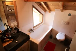 Charming Chalet w/ Mountain & Slope Views, Jacuzzi - Image 5