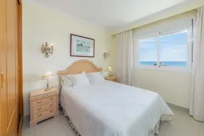 Seafront Apartment “Frente al mar” with Sea View, Wi-Fi, A/C & Terrace; Parking Available - Image 5