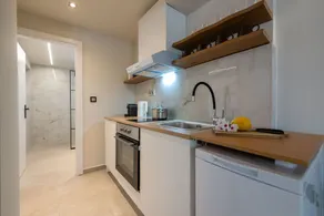 Neilis - Modern Retreat in Central Kalamata - Image 5