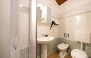 Smukt hus med 4 soveværelser i Ciminà - Image 2