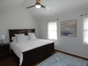 ***Remodeled Altadena Town Home*** Fabulous Location! - Image 4