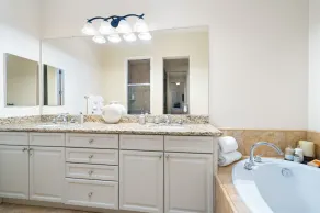 3BR Legacy Villas Townhome. Very Private. #259086 - Image 4