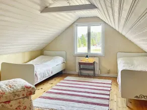 7 person holiday home in HÖGSBY-By Traum - Image 4