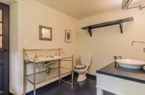 This house is not available - Image 5