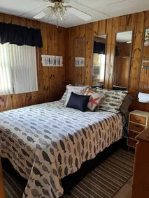 Cozy Cabin Setting - Secord Lake (kayaking) - ORV Trails & Golf Courses nearby - Image 3