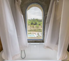 Chateau Asturias - Six Chambres , Couchages 12 - Image 2