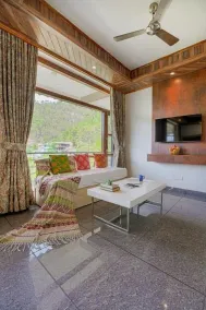 ELIVAAS Dilli House Villa with Pvt pool - Image 3