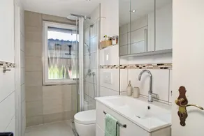 Dog-Friendly Apartment Haus Rosi with Shared Garden & Wi-Fi - Image 3