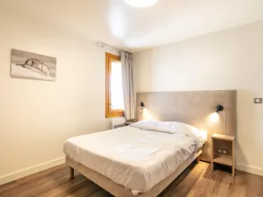 1BR Apartment Stay for 6 in Doucy - Image 5