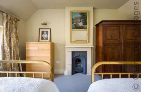 SHENLEY, pet friendly, character holiday cottage in Broadwell - Image 3