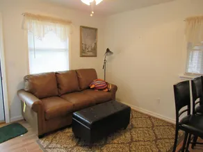 1 bedroom accommodation in Surf City - Image 5