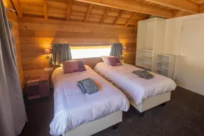 Luxury chalet (brand new) at Puy Saint Vincent 1400, nature, 250m to ski slopes - Image 5