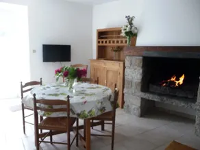 House - Image 4