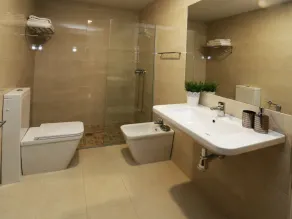 Appartement-Salle de bain privée - Image 3