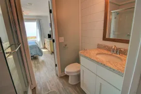 Vara Pelican: 5 BR / 3 BA Beira-mar em Surf City, Acomoda 10 - Image 4