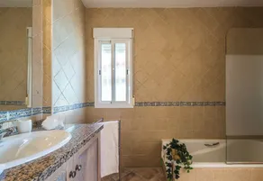 Villa Estrella mit privatem beheiztem Pool und atemberaubender Aussicht - Image 3