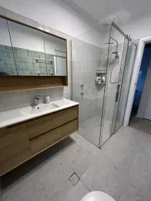 Heated indoor pool and sauna near the ocean and lagoon - Image 3