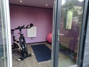 46 Linden Road - Image 2