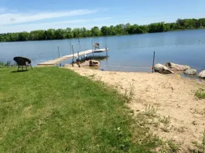 Lake Front Big Yard Fischerei Dock Paddle Boards AC Lagerfeuer Schwimmen Grill Deck - Image 4
