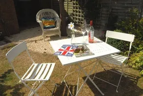 Holly Cottage, Cotswold Hideaway in einem schönen Dorf - Image 5