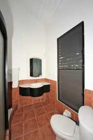 Sea-views penthouse in beachfront residence, near all, 2BD/2BTH, pool, internet - Image 3