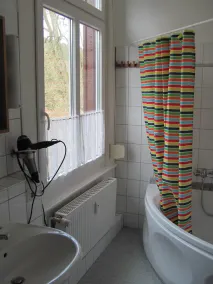 Vivendo diretamente na beira da floresta em Bad Tabarz, na Spindler Villa - Image 3