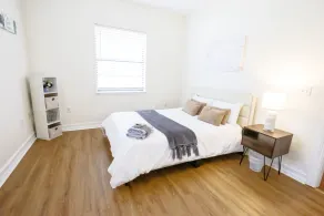 3 Acre Modern Country Farm Stay | 30 Min to Disney - Image 4