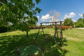 Ferienhaus mit Pool, Ideal für mehrere Familien, 3 separate Wohneinheiten - Image 2
