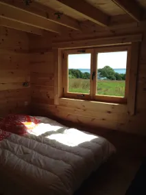 Træhytte med havudsigt - Image 4