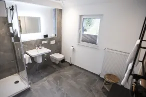 Q-Stall am Poppenberg - Image 3