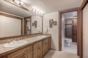 1777 Decatur 2 Bedroom Condo by RedAwning - Image 3